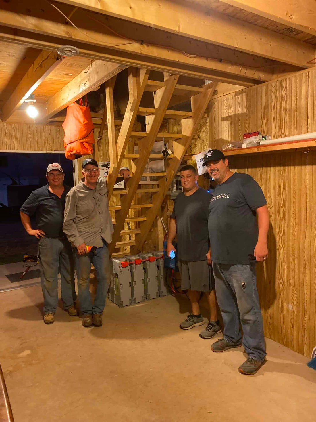 Badass Crew 1 (1)|14258168_10207212927667924_2276925586680353208_o-2|Guys Hard at work 4