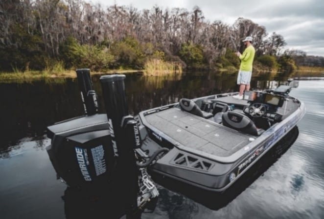 on a boat|Lake Sam Rayburn|Brian Robison son|Brian's Dad and His Catch!|sam and seth|brob boat|brob bank|transition season|brob ft image
