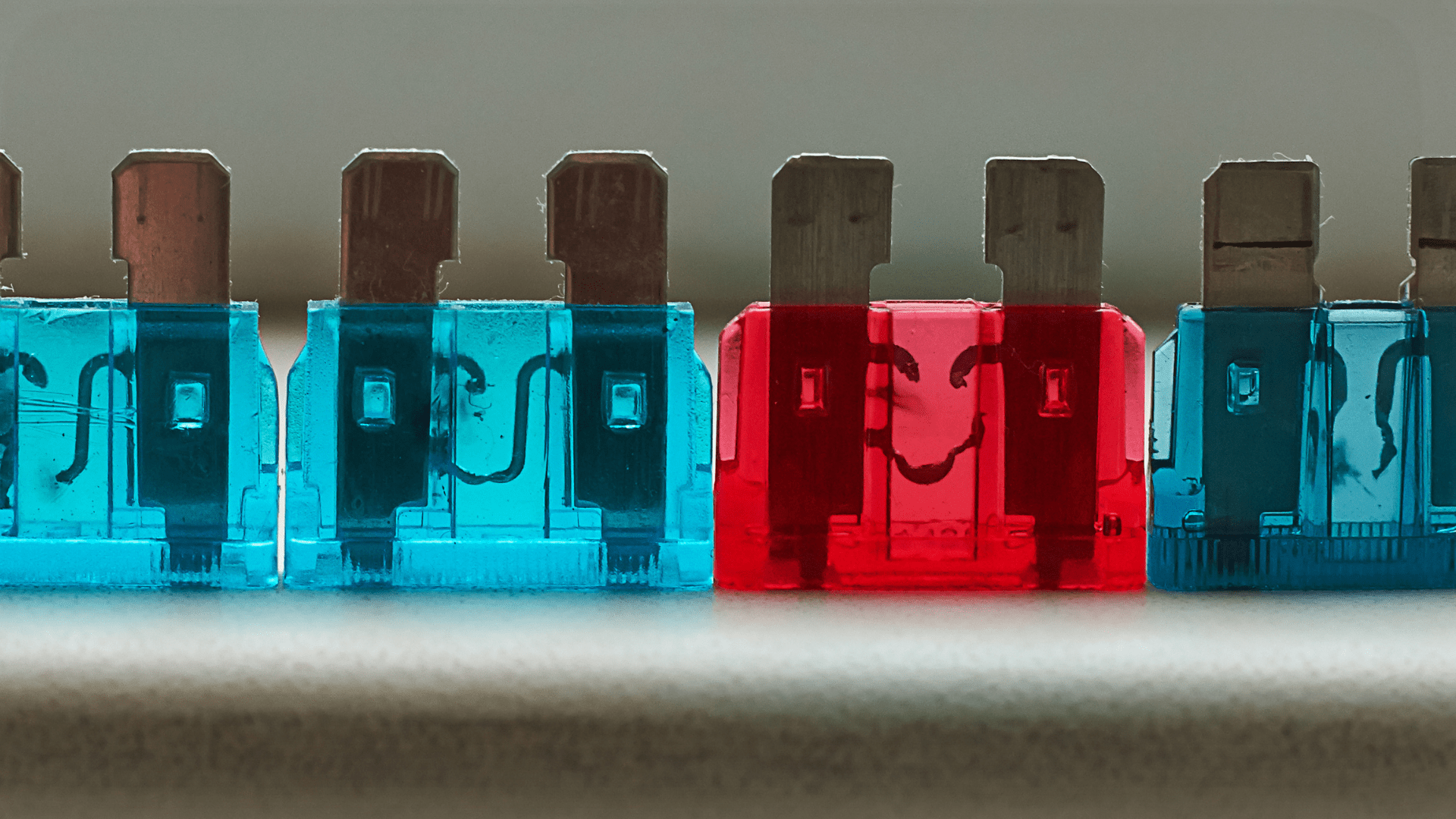What is an electric fuse and why do they matter battle born batteries