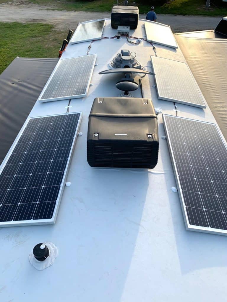 Solar panels on top of an RV