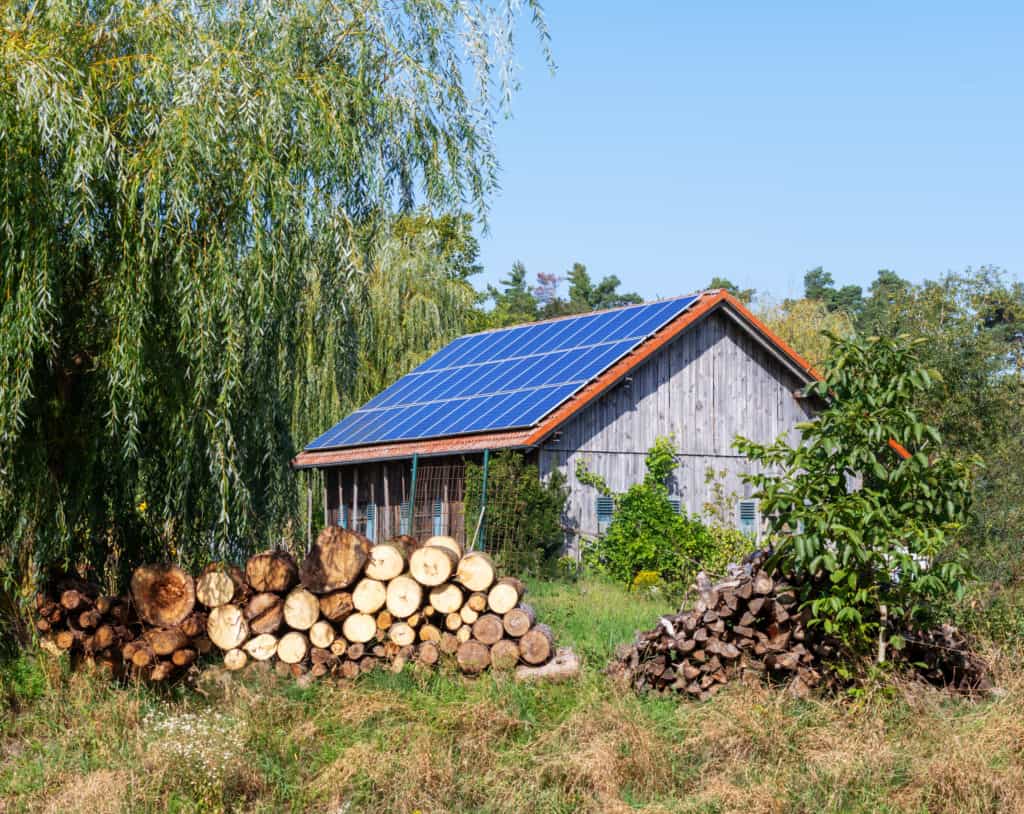 solar panels on barn