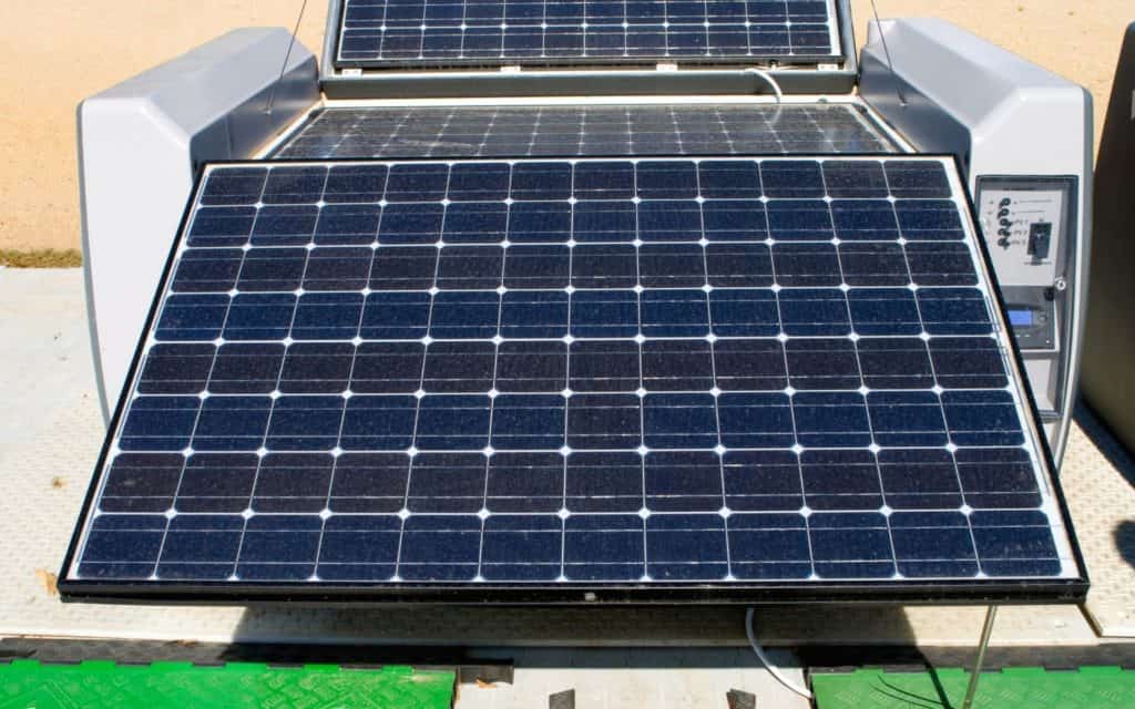 solar generator up close