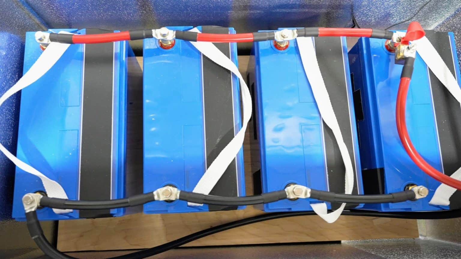 What Is an Absorbent Glass Mat (AGM) Battery? Battle Born Batteries