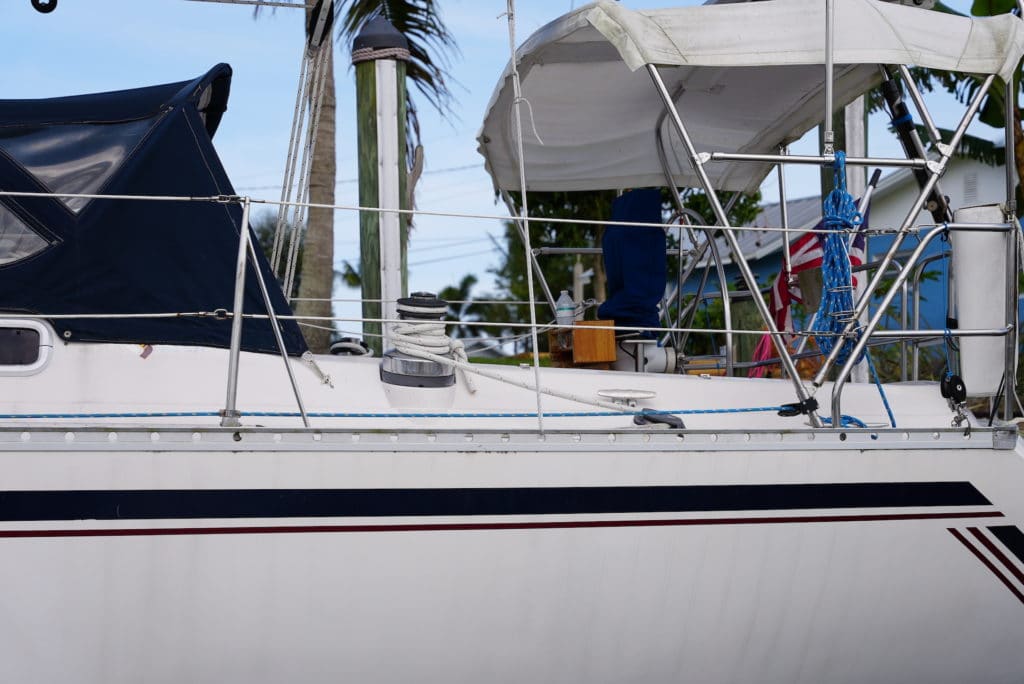 rope on windlass on sailboat