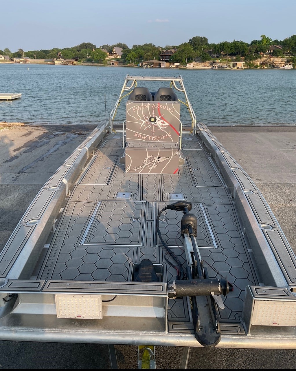 Flyin' Arrows Bowfishing Boat out of water