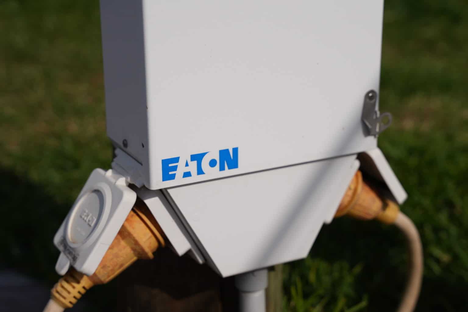 How to Charge a Boat Battery With Shore Power Battle Born Batteries