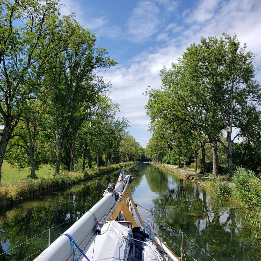 Sailing Swift in the French Canals