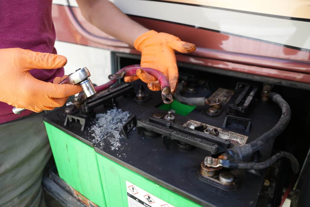 reconditioning lead acid batteries